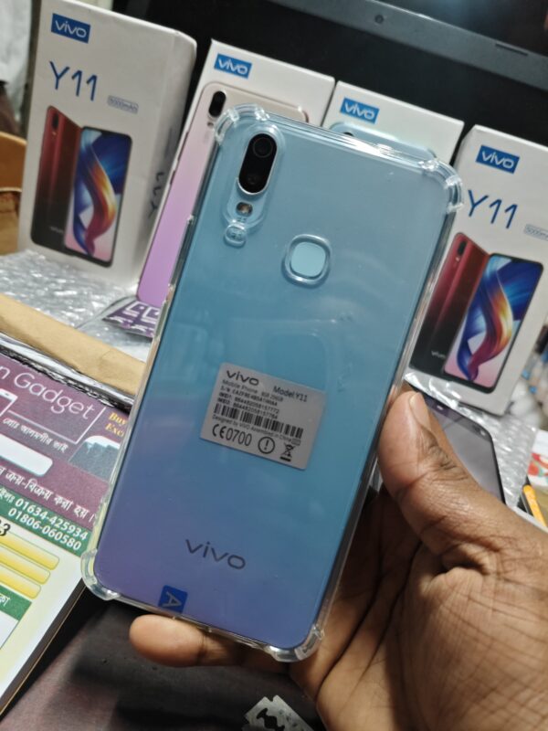 Vivo y11 (8/256)