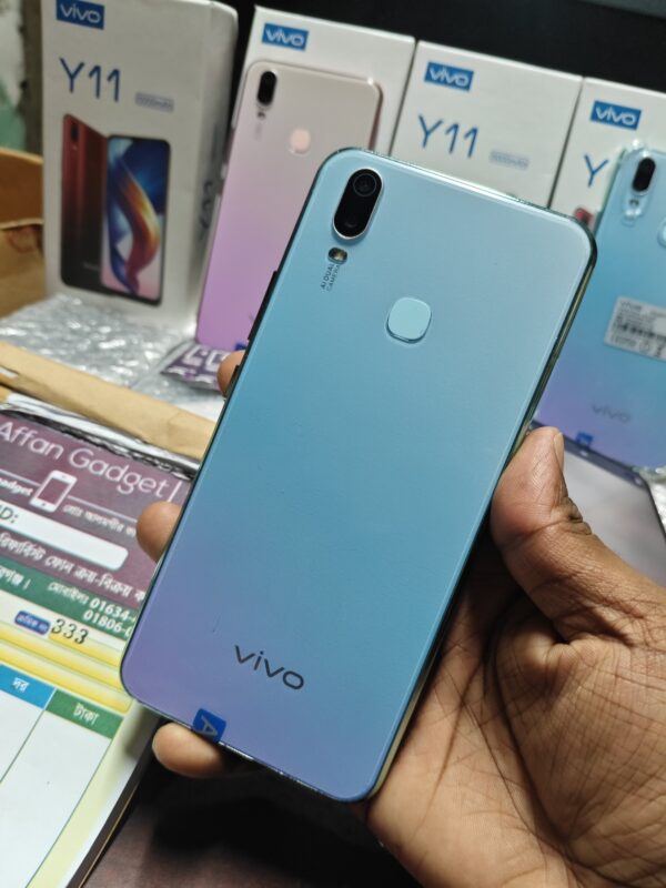 Vivo y11 (8/256)